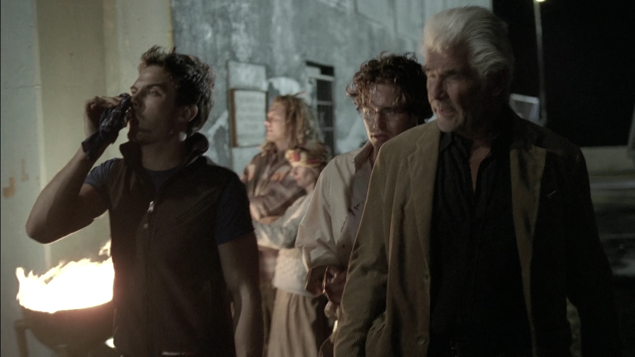 VampireDiariesWorld-dot-nl_LostCityRaiders1559.jpg