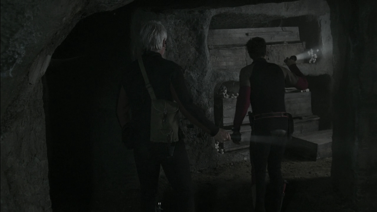 VampireDiariesWorld-dot-nl_LostCityRaiders2434.jpg