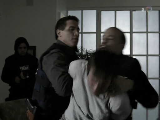 VampireDiariesWorld-dot-nl_LawAndOrderSVU4x20-0581.jpg