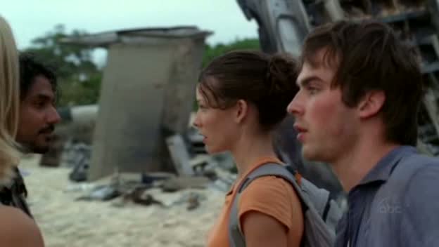 VampireDiariesWorld-dot-org_Lost-1x02PilotPart2-00125.jpg