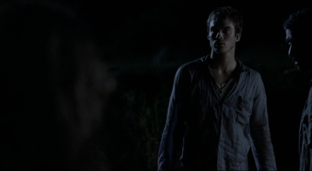 VampireDiariesWorld-dot-nl_Lost-1x03-0342.jpg