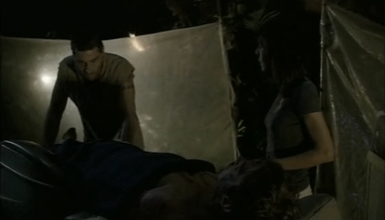 VampireDiariesWorld-dot-nl_LostS1-Departure_WelcomeToOahu-TheMakingOfThePilot0226.jpg