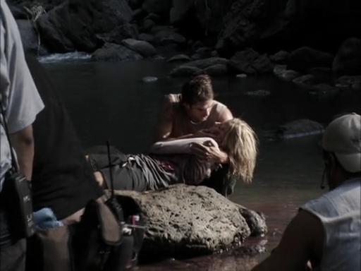 VampireDiariesWorld-dot-nl_LostS1-TalesFromTheIsland_HeartsAndMinds0166.jpg