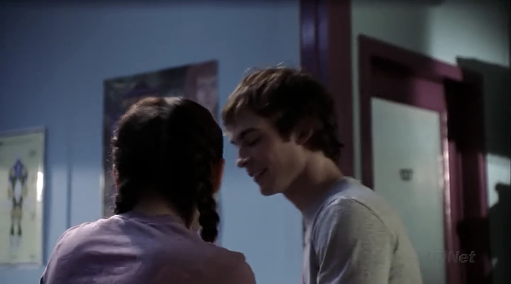 VampireDiariesWorld-dot-nl_Smallville3x09-0628.jpg