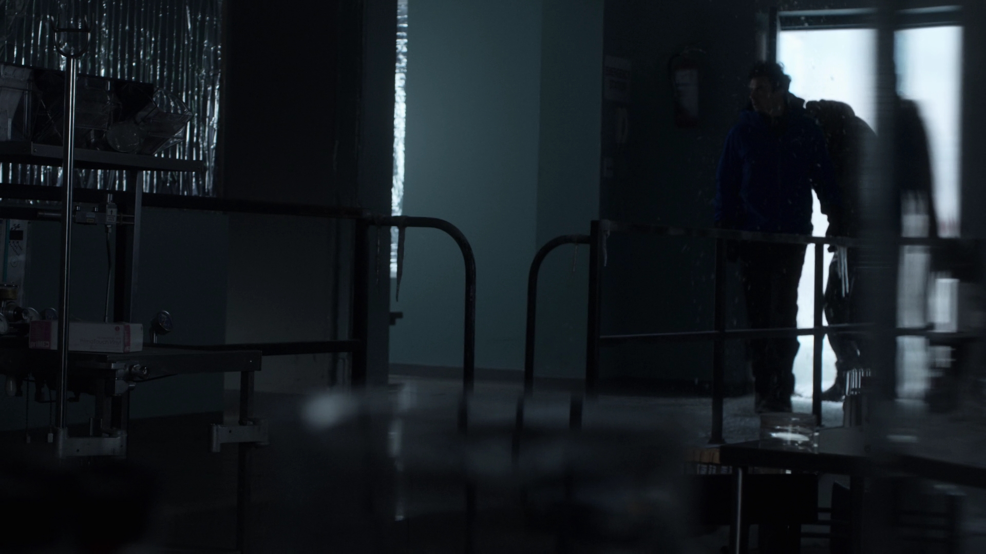 VampireDiariesWorld-dot-nl_V-Wars1x01-0428.jpg