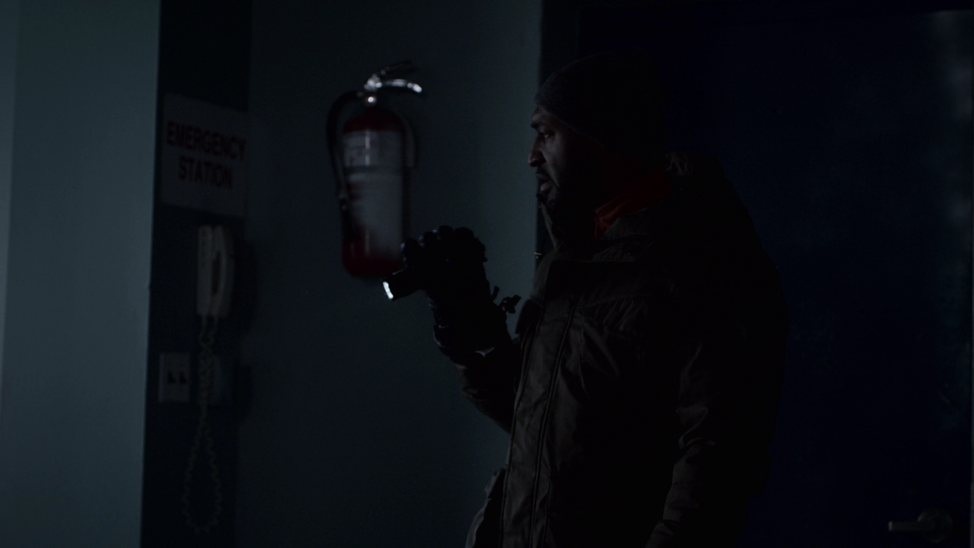 VampireDiariesWorld-dot-nl_V-Wars1x01-0454.jpg