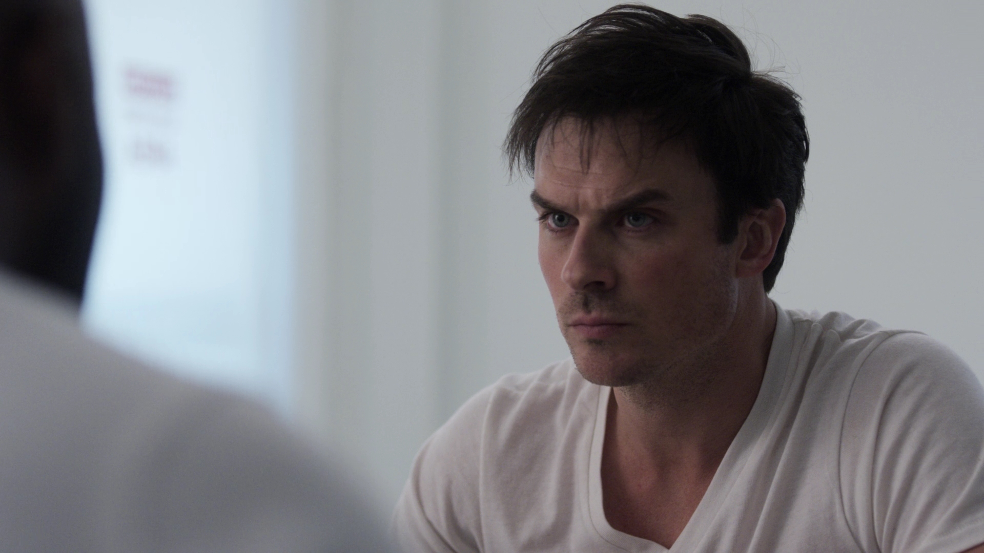 VampireDiariesWorld-dot-nl_V-Wars1x01-0844.jpg VampireDiariesWorld-dot-nl_V-Wars1x01-0844.jpg