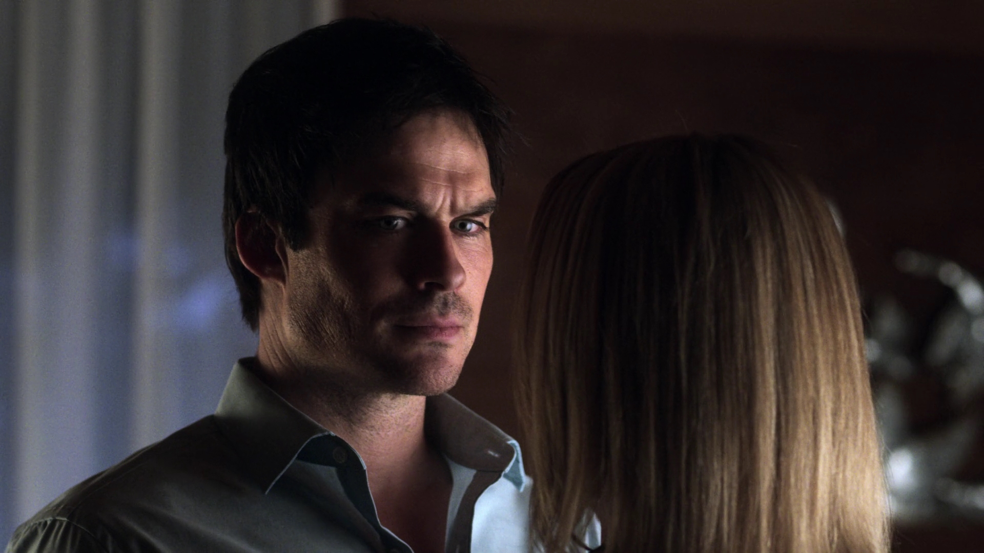 VampireDiariesWorld-dot-nl_V-Wars1x01-1510.jpg VampireDiariesWorld-dot-nl_V-Wars1x01-1510.jpg