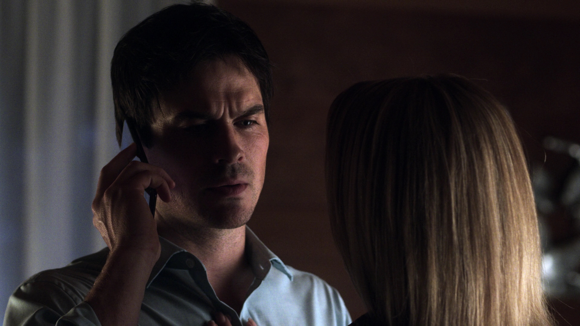 VampireDiariesWorld-dot-nl_V-Wars1x01-1533.jpg VampireDiariesWorld-dot-nl_V-Wars1x01-1533.jpg