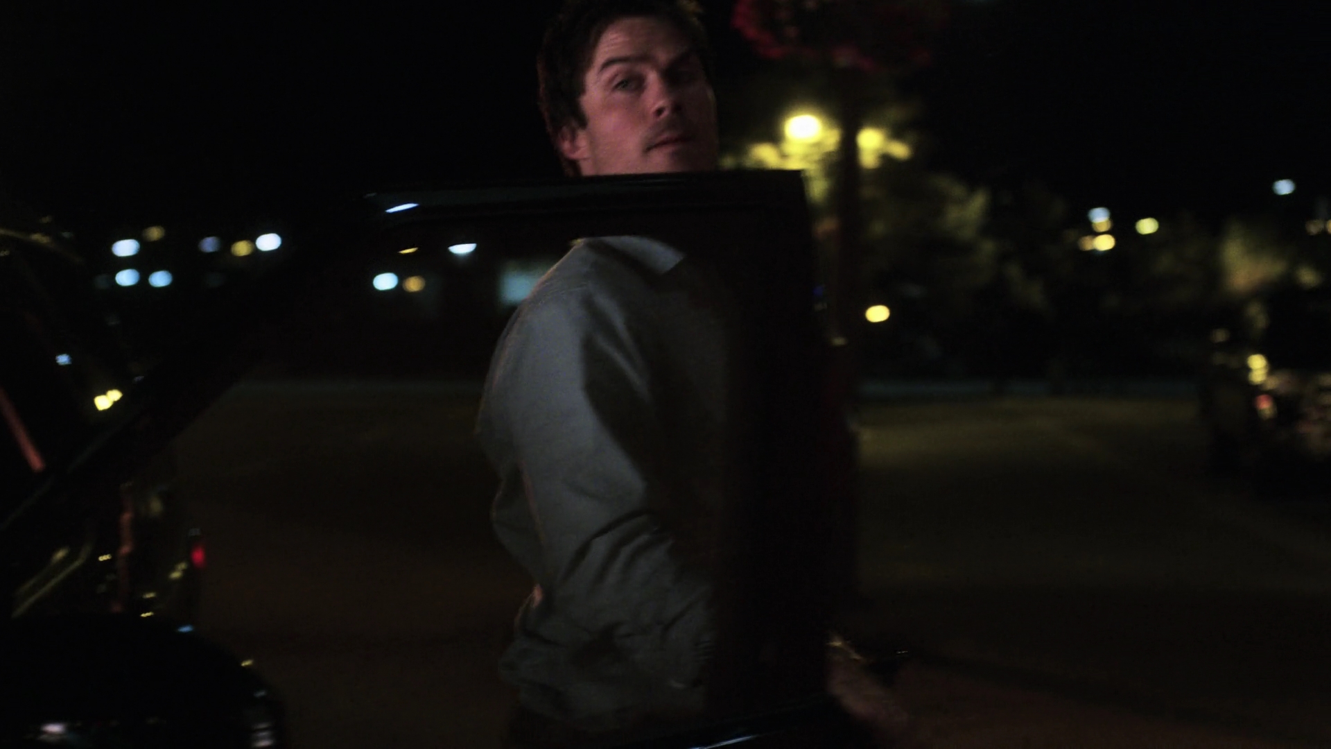 VampireDiariesWorld-dot-nl_V-Wars1x01-1555.jpg VampireDiariesWorld-dot-nl_V-Wars1x01-1555.jpg