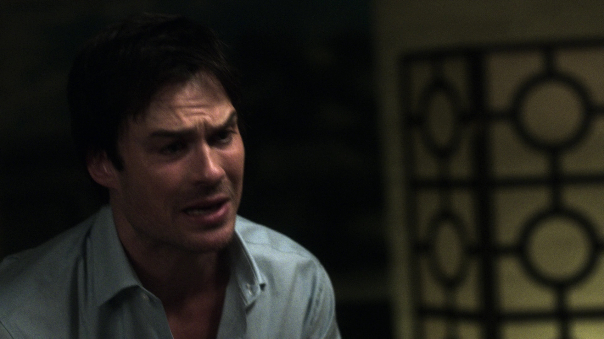 VampireDiariesWorld-dot-nl_V-Wars1x01-1651.jpg VampireDiariesWorld-dot-nl_V-Wars1x01-1651.jpg