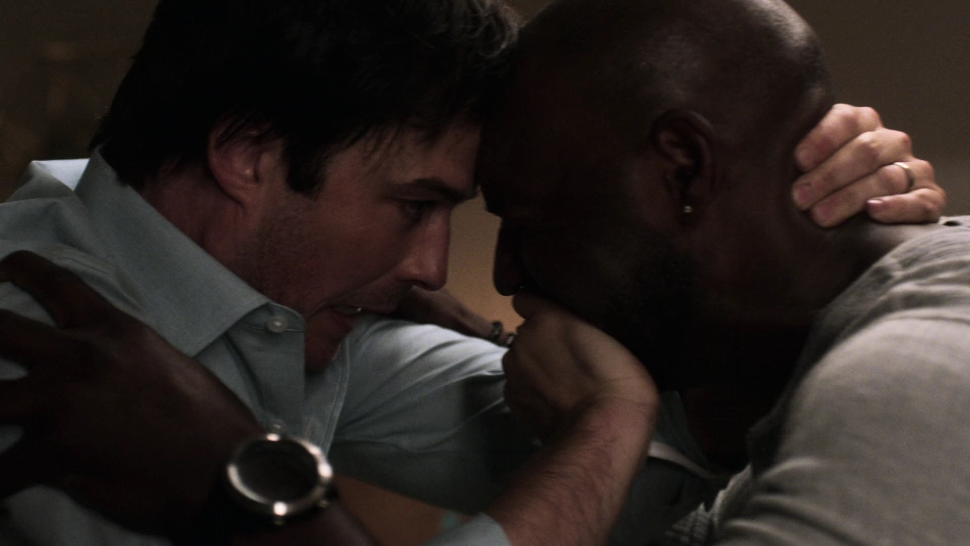 VampireDiariesWorld-dot-nl_V-Wars1x01-1734.jpg VampireDiariesWorld-dot-nl_V-Wars1x01-1734.jpg