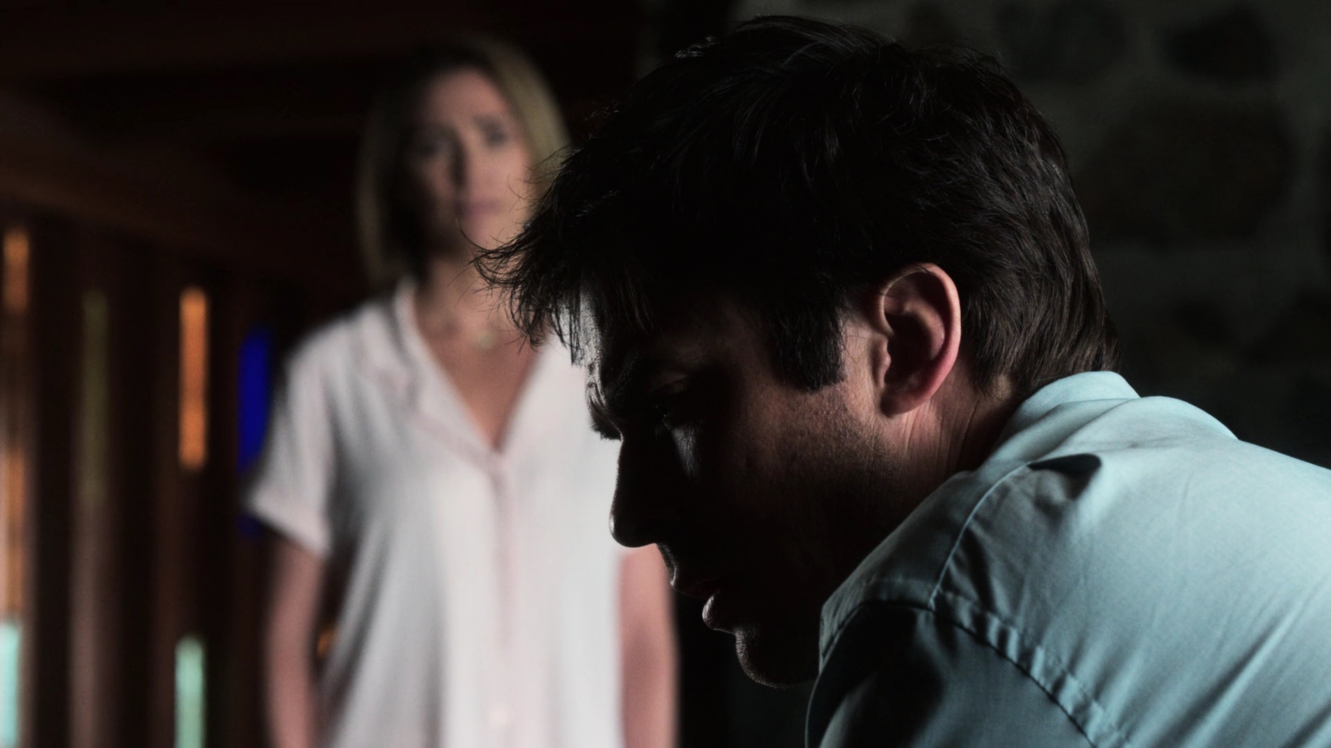 VampireDiariesWorld-dot-nl_V-Wars1x01-1924.jpg VampireDiariesWorld-dot-nl_V-Wars1x01-1924.jpg