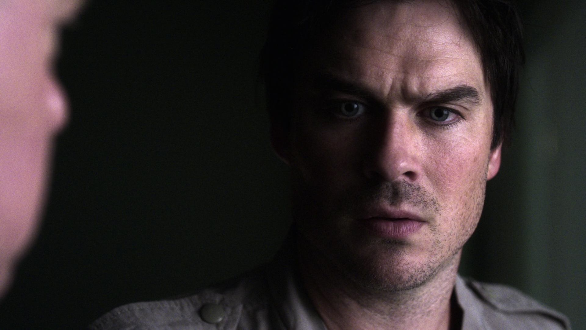 VampireDiariesWorld-dot-nl_V-Wars1x01-2323.jpg VampireDiariesWorld-dot-nl_V-Wars1x01-2323.jpg