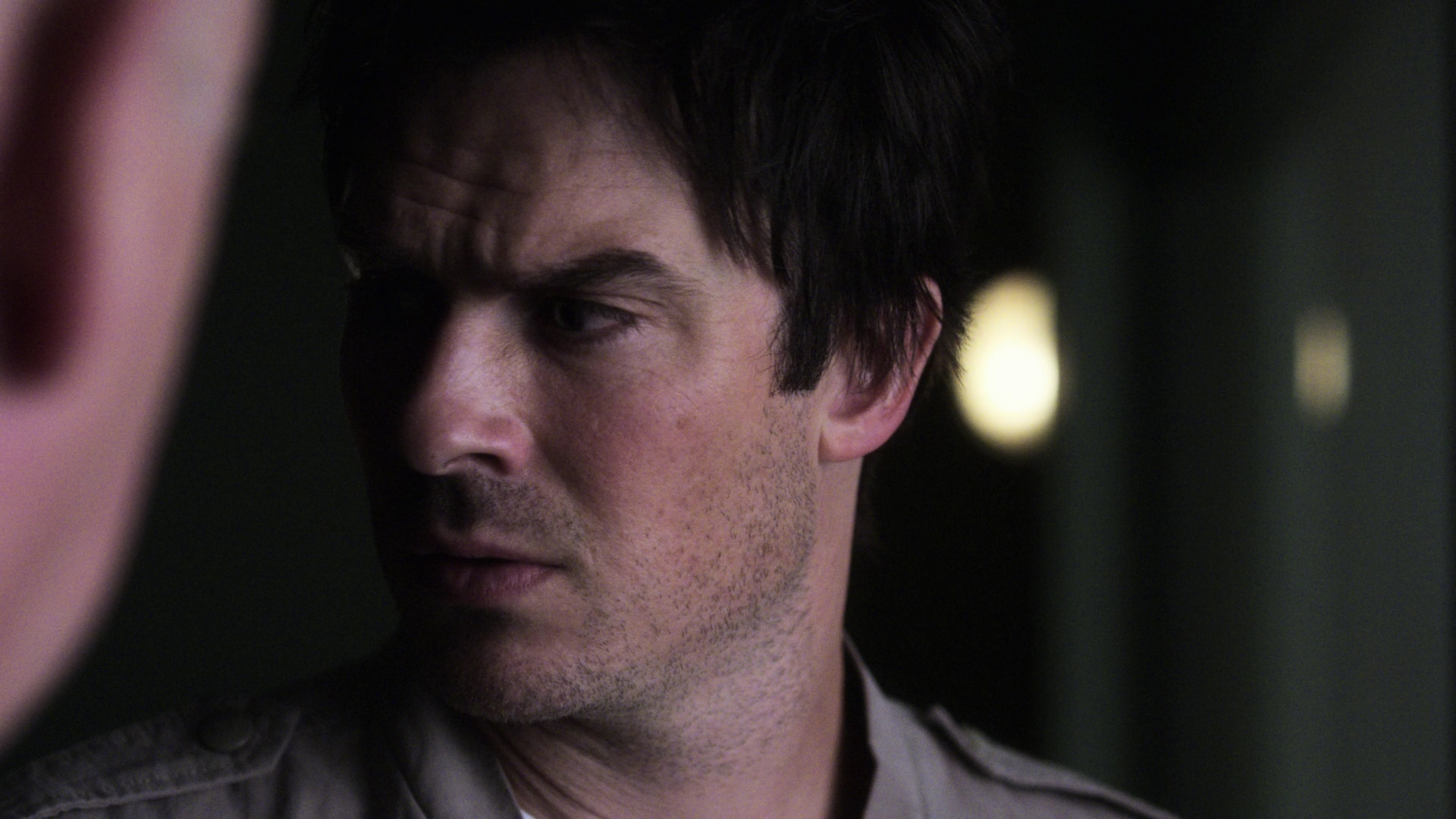 VampireDiariesWorld-dot-nl_V-Wars1x01-2327.jpg VampireDiariesWorld-dot-nl_V-Wars1x01-2327.jpg