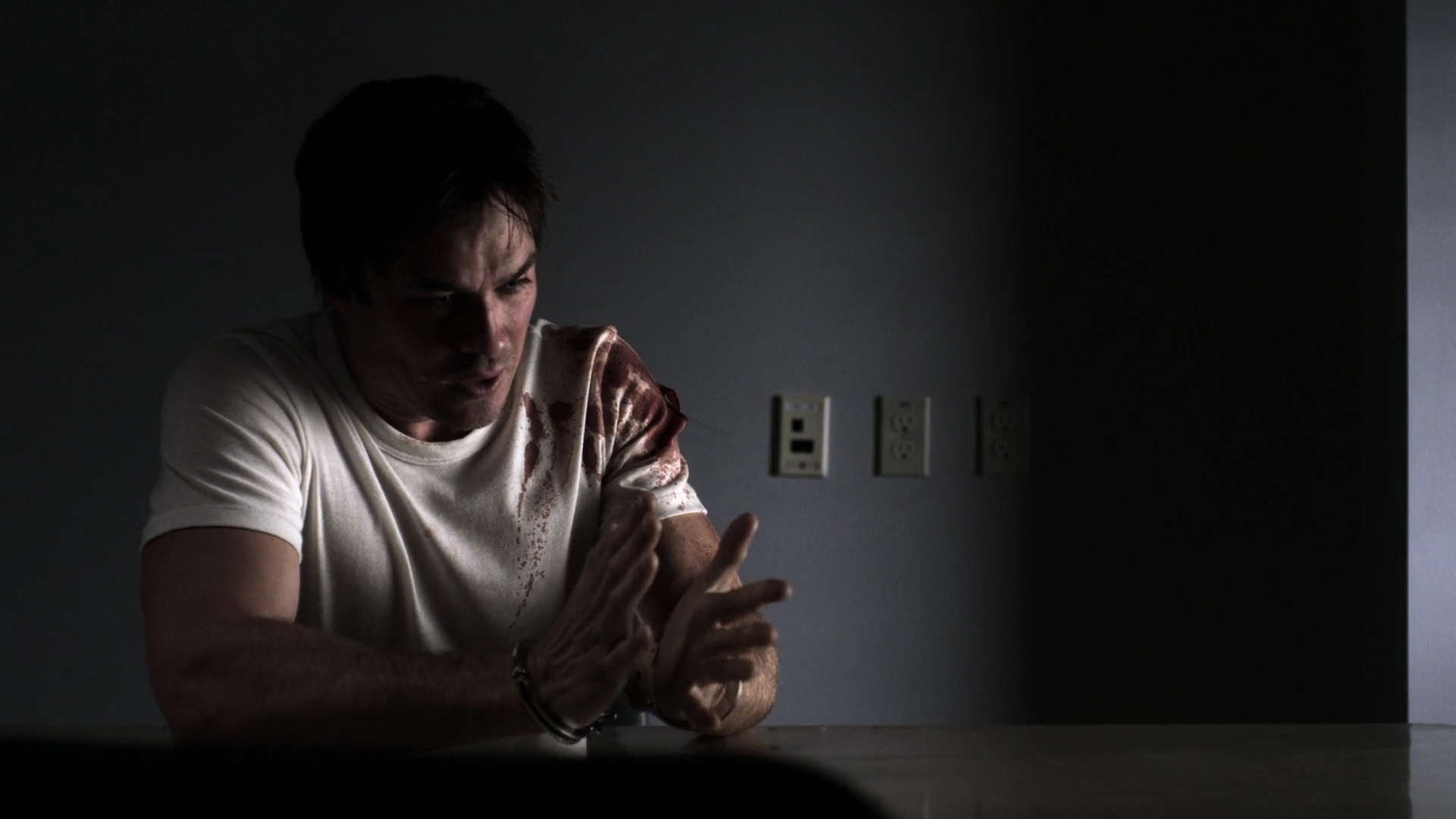 VampireDiariesWorld-dot-nl_V-Wars1x02-0165.jpg