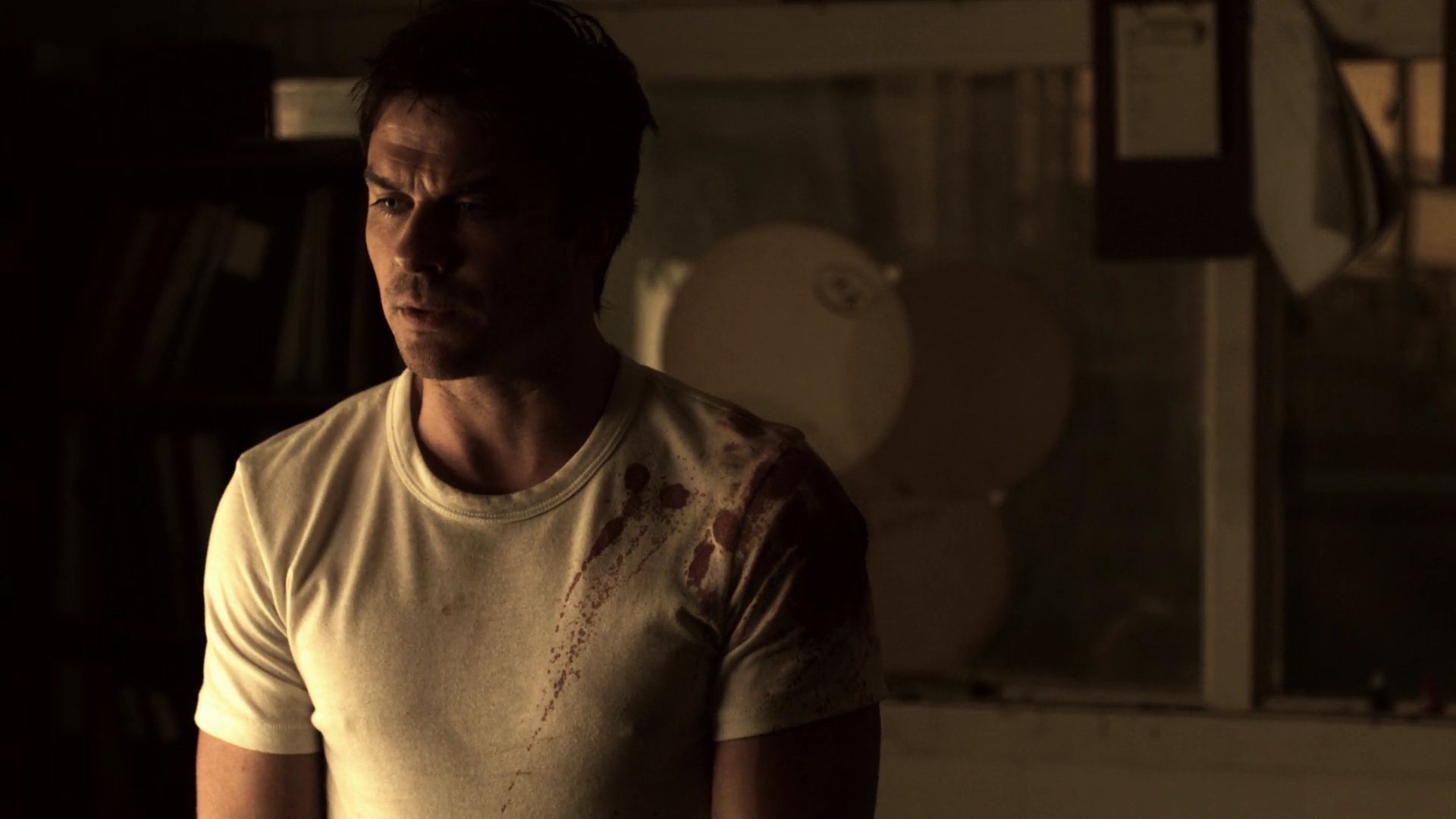 VampireDiariesWorld-dot-nl_V-Wars1x02-1382.jpg VampireDiariesWorld-dot-nl_V-Wars1x02-1382.jpg