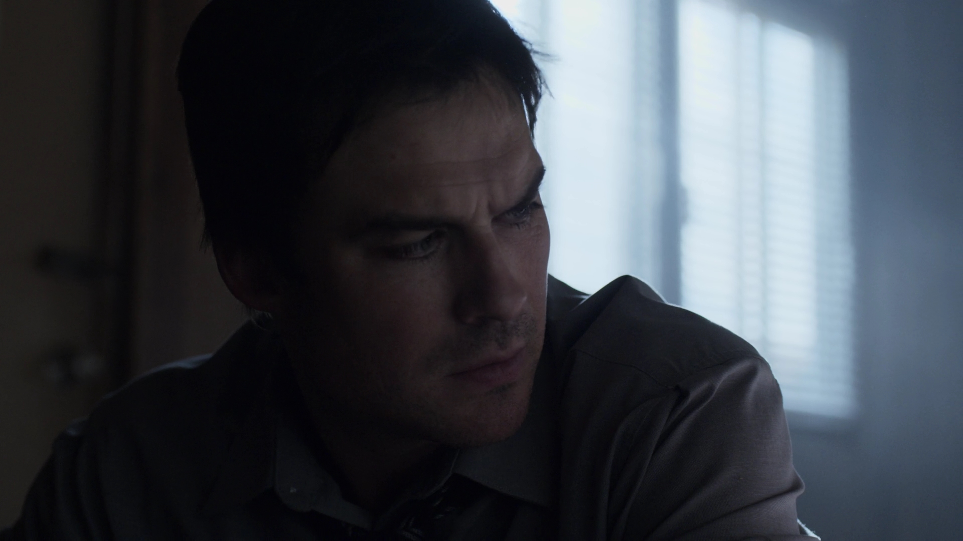 VampireDiariesWorld-dot-nl_V-Wars1x03-1163.jpg VampireDiariesWorld-dot-nl_V-Wars1x03-1163.jpg