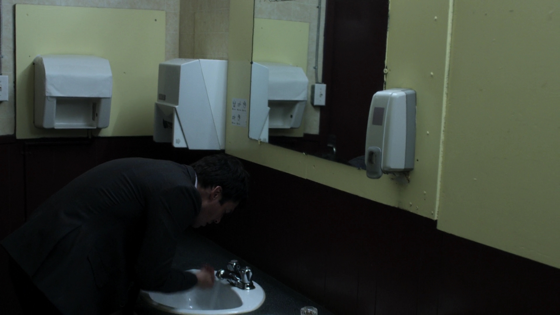 VampireDiariesWorld-dot-nl_V-Wars1x03-1390.jpg VampireDiariesWorld-dot-nl_V-Wars1x03-1390.jpg