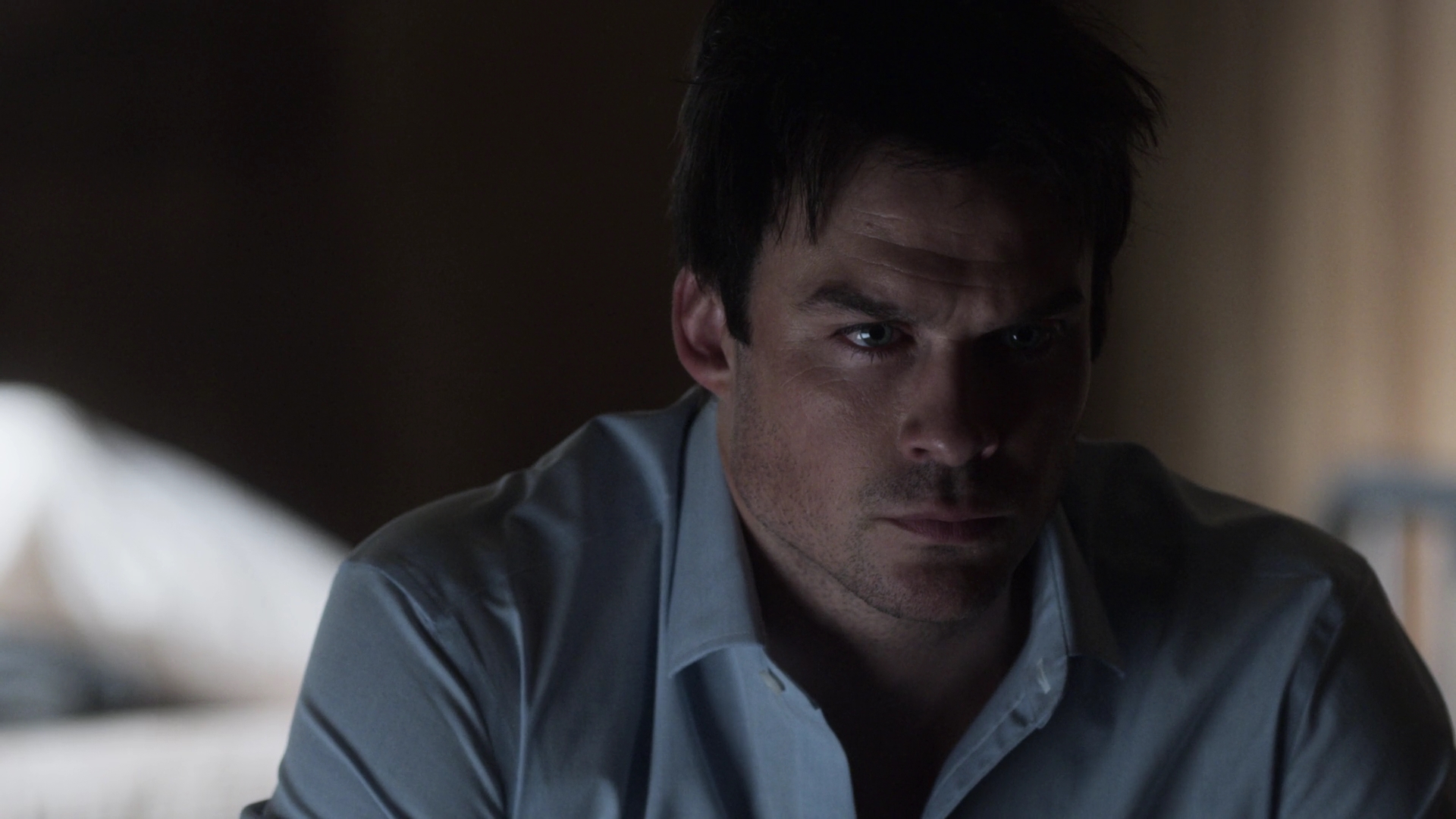 VampireDiariesWorld-dot-nl_V-Wars1x06-1977.jpg