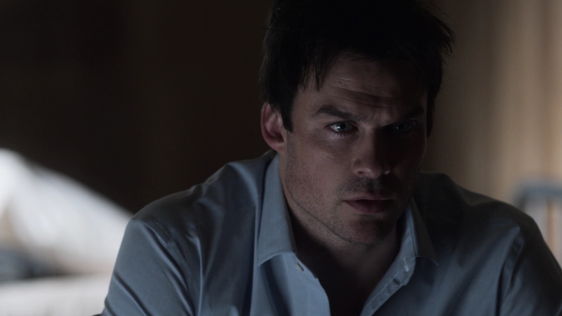 VampireDiariesWorld-dot-nl_V-Wars1x06-1980.jpg