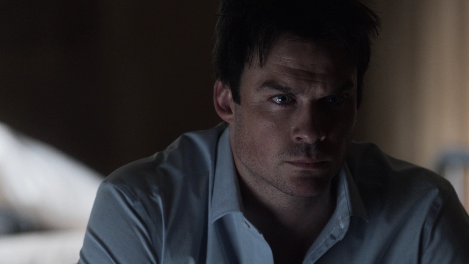 VampireDiariesWorld-dot-nl_V-Wars1x06-1985.jpg