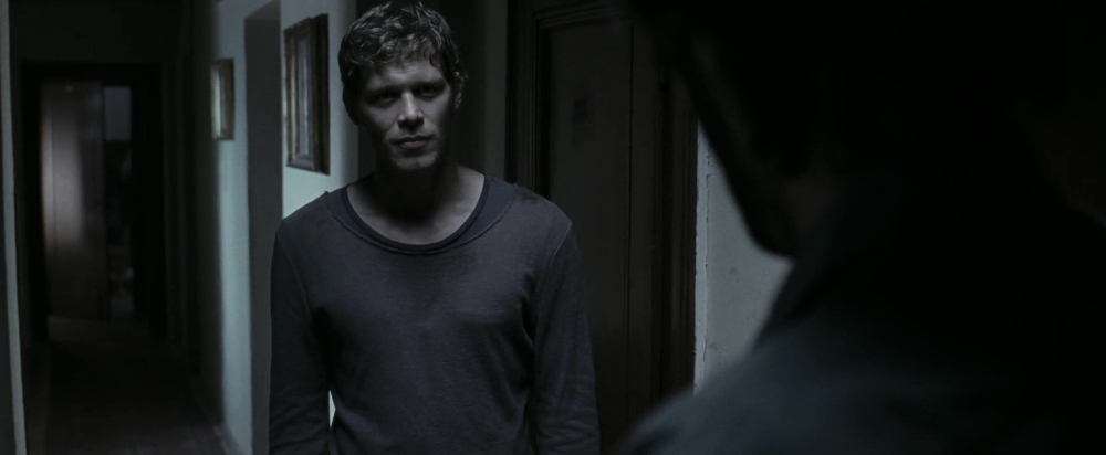 VampireDiariesWorld-dot-nl_OpenGrave1402.jpg