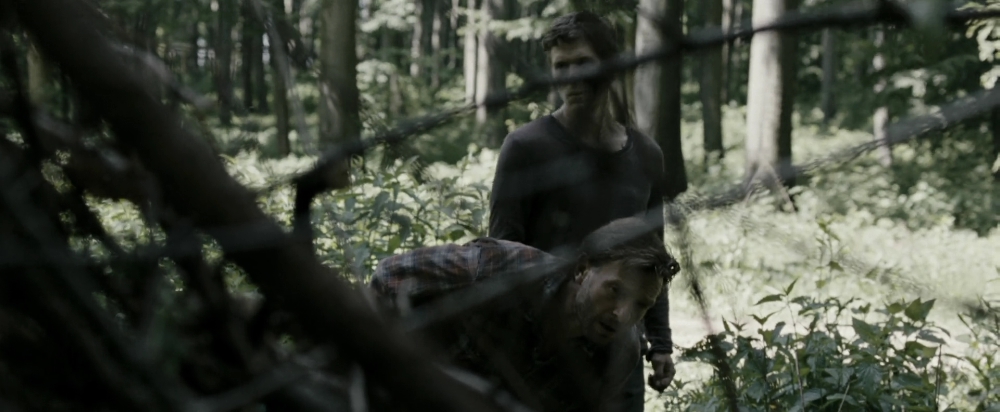 VampireDiariesWorld-dot-nl_OpenGrave1836.jpg