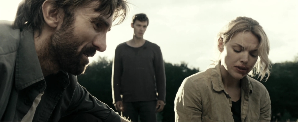 VampireDiariesWorld-dot-nl_OpenGrave2179.jpg
