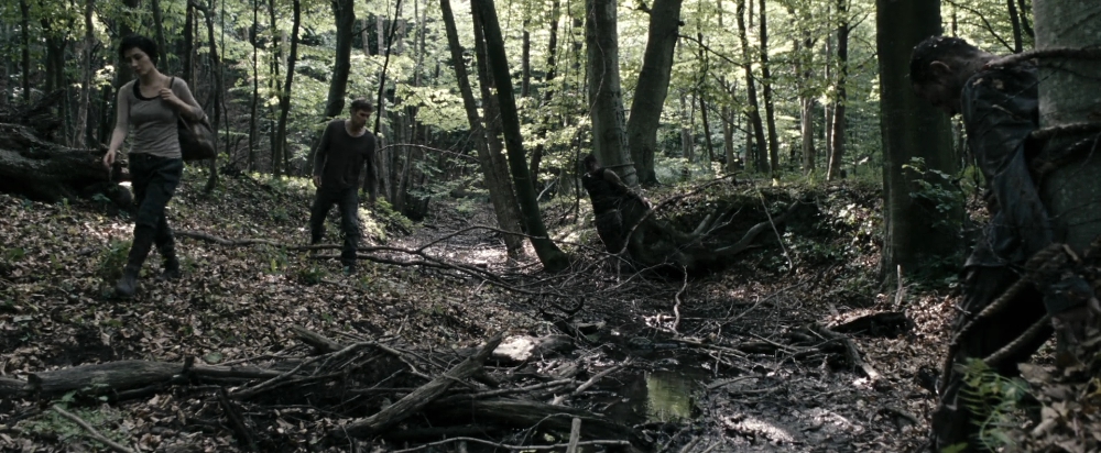 VampireDiariesWorld-dot-nl_OpenGrave2741.jpg