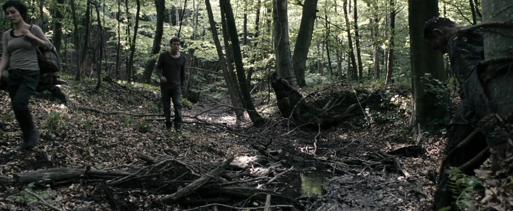 VampireDiariesWorld-dot-nl_OpenGrave2742.jpg