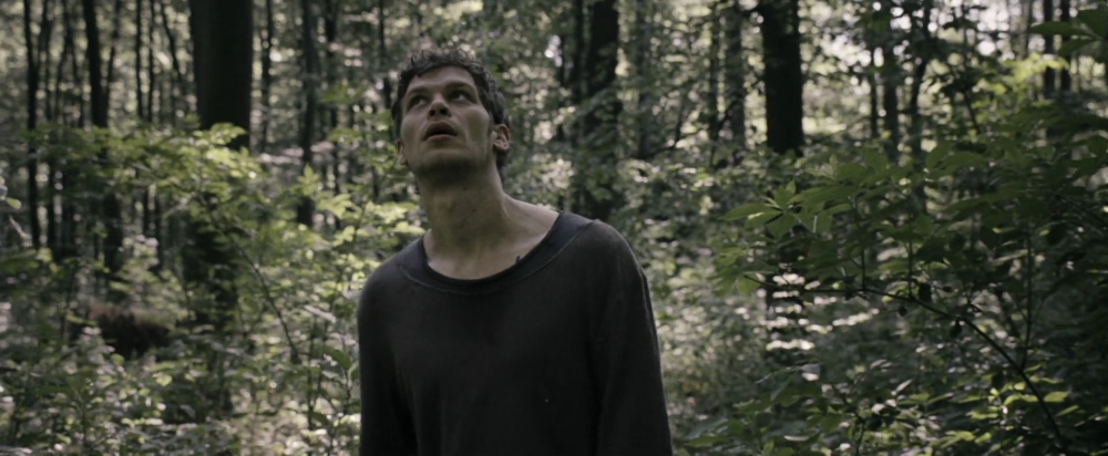 VampireDiariesWorld-dot-nl_OpenGrave2848.jpg