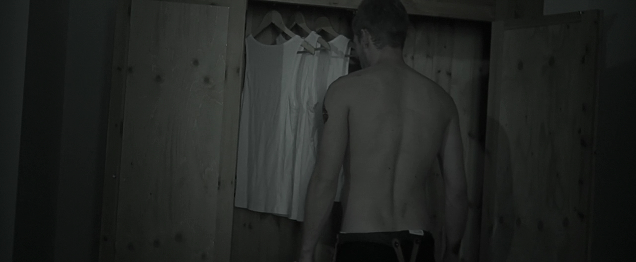 VampireDiariesWorld_dot_nl-Armistice1219.jpg VampireDiariesWorld_dot_nl-Armistice1219.jpg