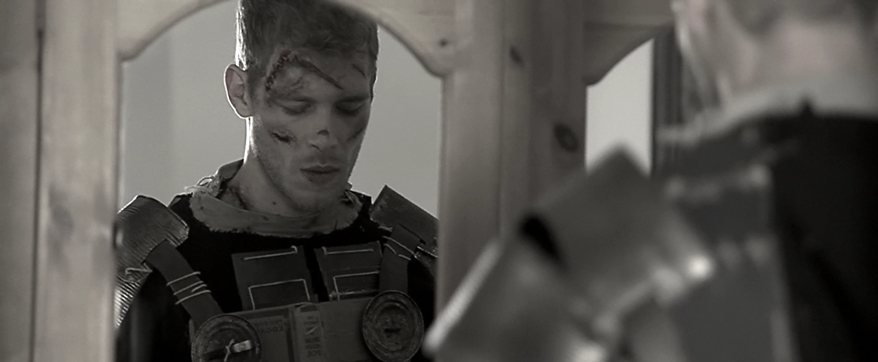 VampireDiariesWorld_dot_nl-Armistice3716.jpg