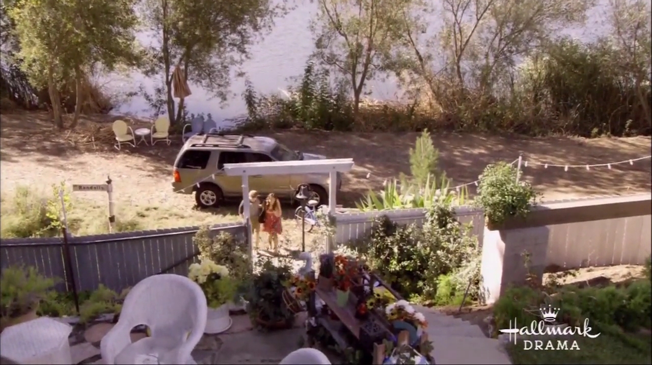 VampireDiariesWorld-dot-nl_KeppingUpWithTheRandalls0231.jpg