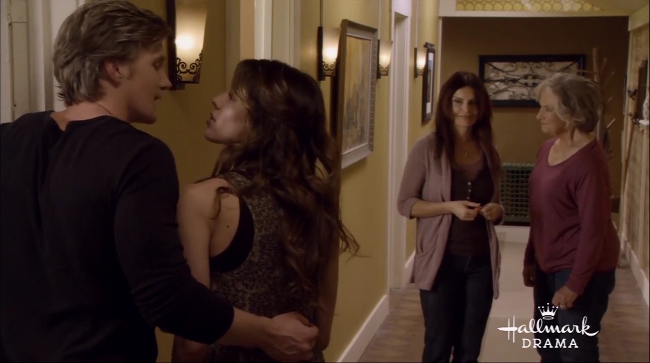 VampireDiariesWorld-dot-nl_KeppingUpWithTheRandalls2798.jpg