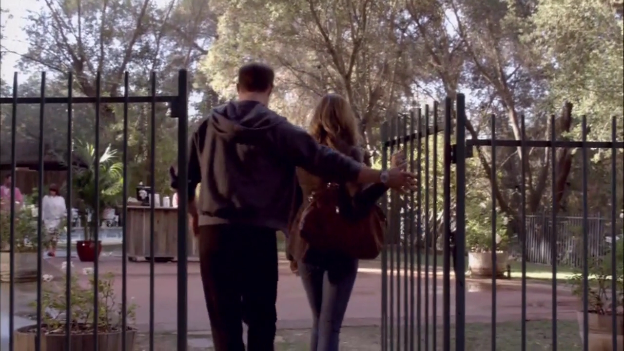 VampireDiariesWorld-dot-nl_HowNotToPropose2737.jpg VampireDiariesWorld-dot-nl_HowNotToPropose2737.jpg