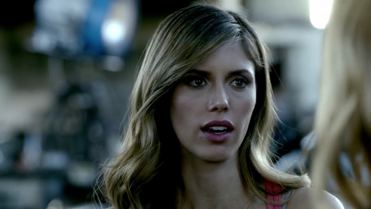 VampireDiariesWorld-dot-nl_Lucifer1x01-1932.jpg