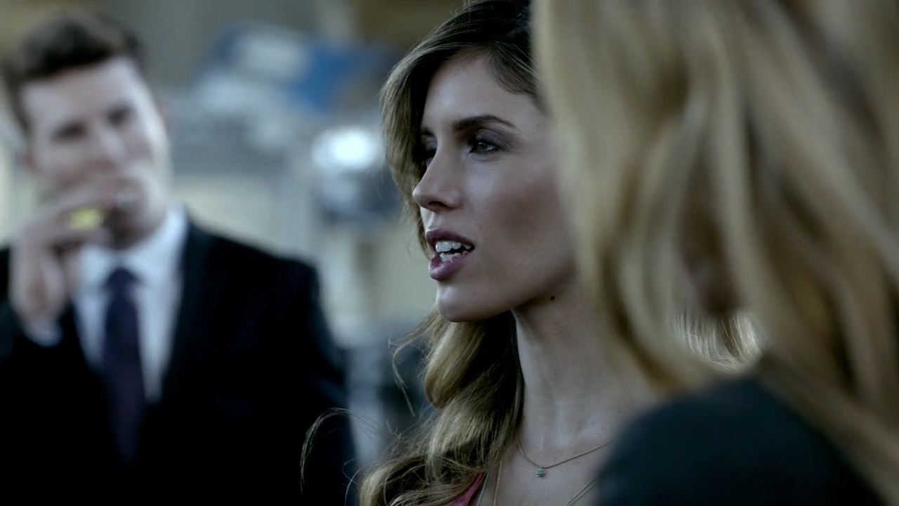 VampireDiariesWorld-dot-nl_Lucifer1x01-1980.jpg