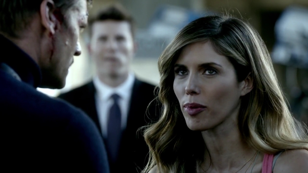 VampireDiariesWorld-dot-nl_Lucifer1x01-1989.jpg