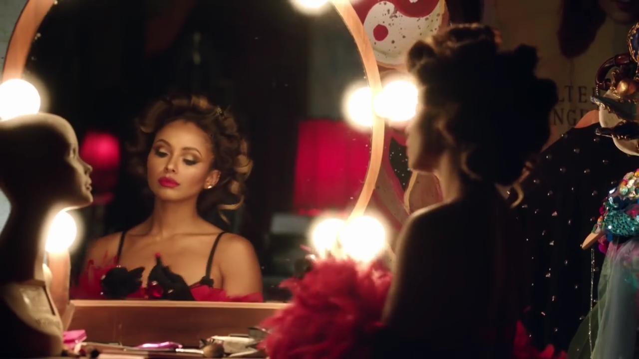 VampireDiariesWorld-dot-NL_KatGraham-AllYourLove0212.jpg