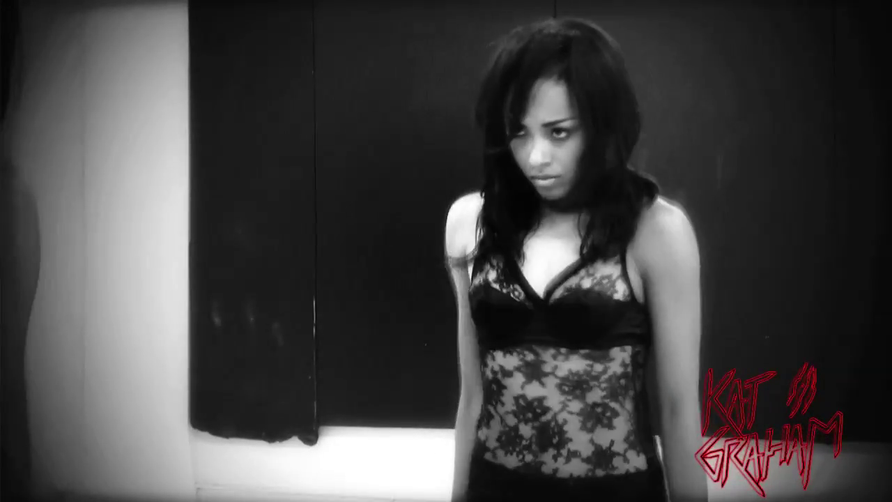 VampireDiariesWorld-dot-org_ColdHeartedSnake-Remix-Captures00244.png