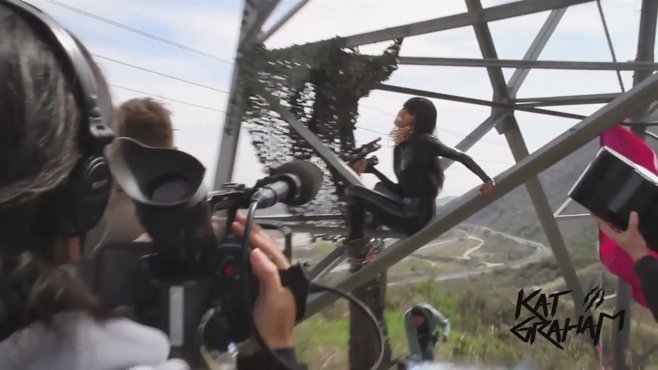 vampirediariesworld_dot_org--IWantItAll-BTS0066.jpg