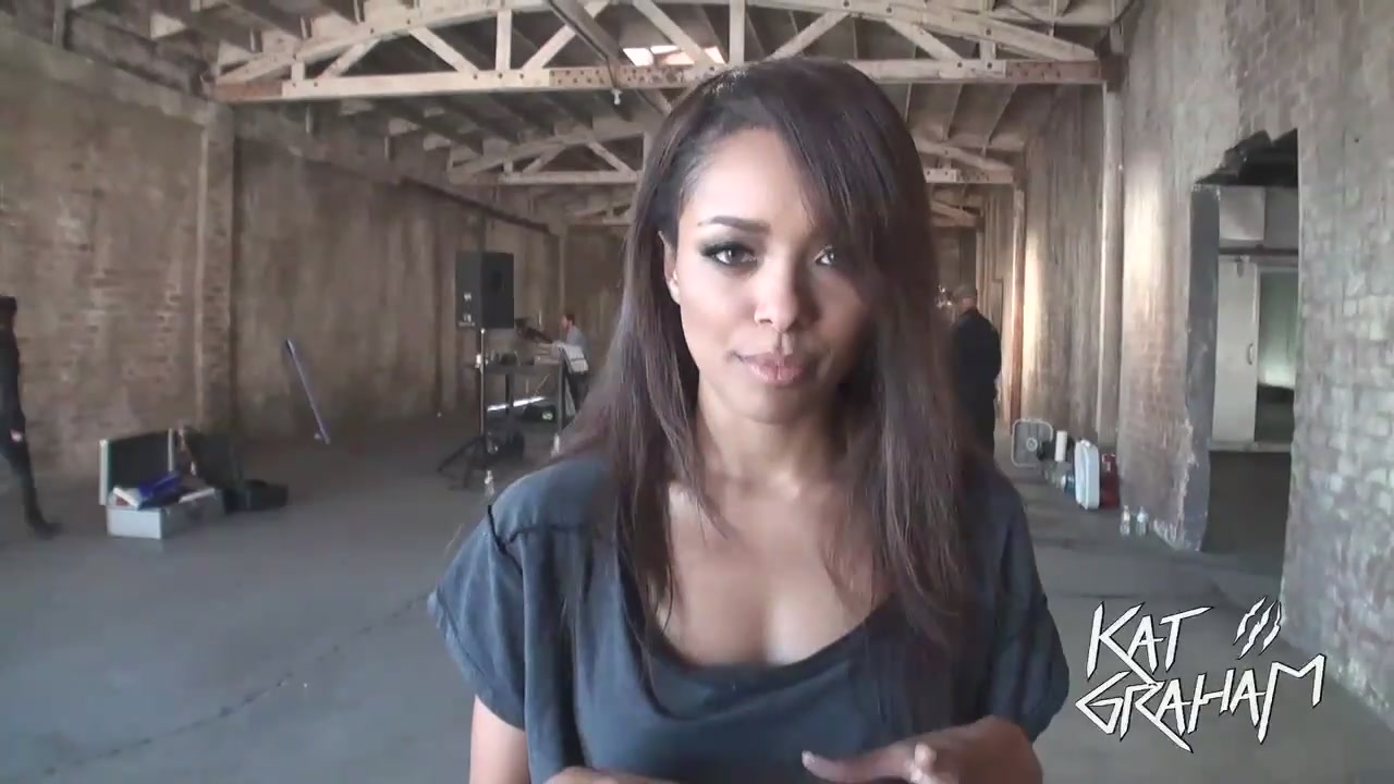 vampirediariesworld_dot_org--LoveWillNeverDoWithoutAnEscapade-BTS0127.jpg