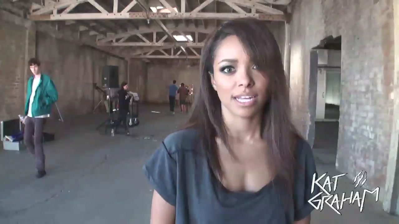 vampirediariesworld_dot_org--LoveWillNeverDoWithoutAnEscapade-BTS0134.jpg