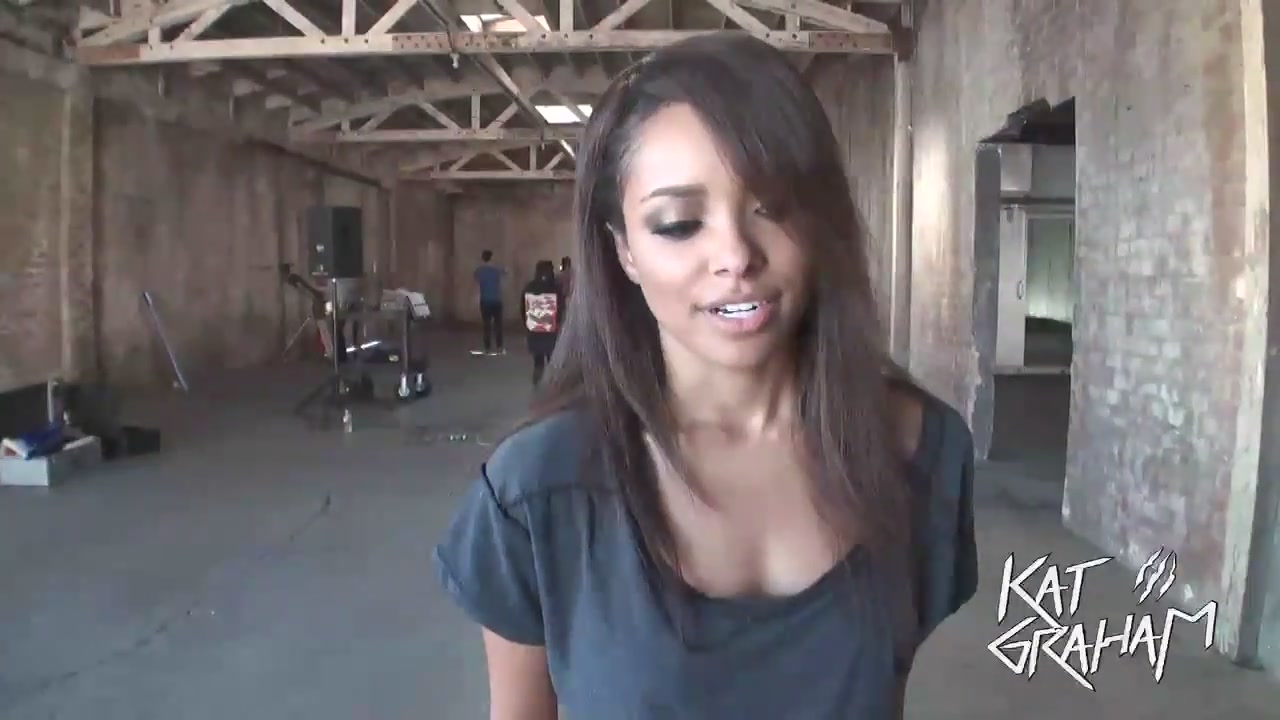 vampirediariesworld_dot_org--LoveWillNeverDoWithoutAnEscapade-BTS0137.jpg