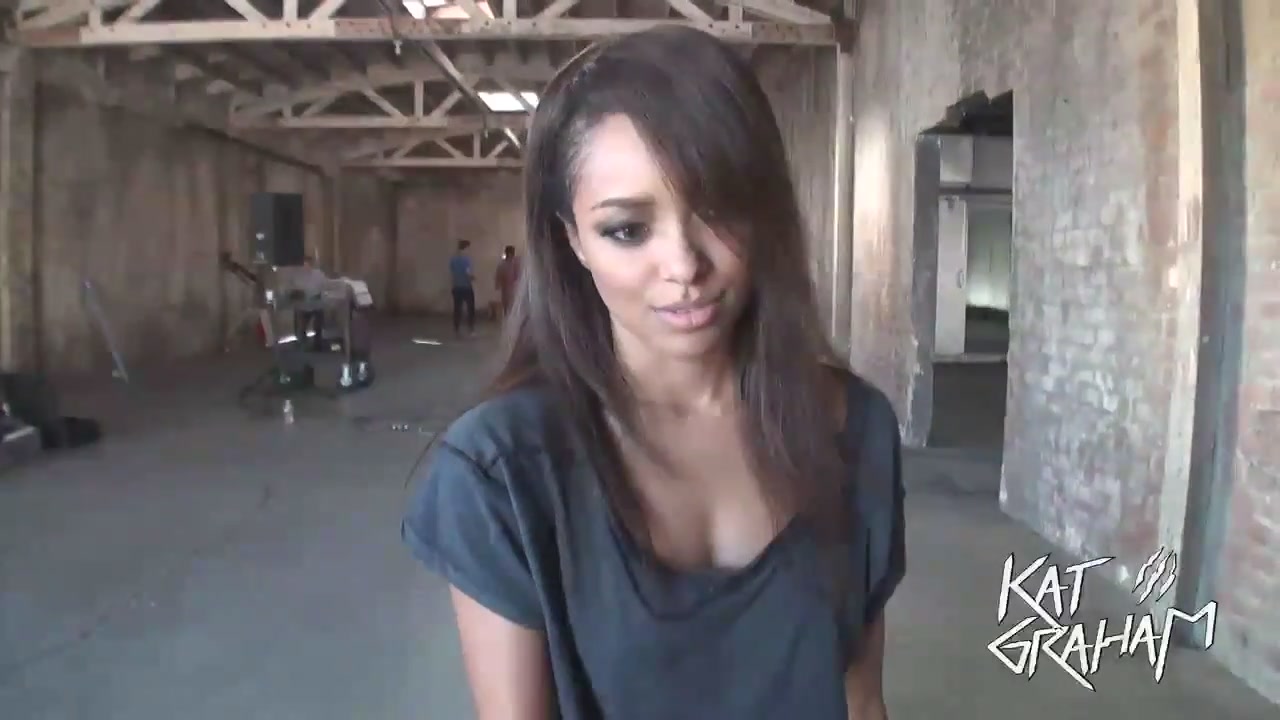 vampirediariesworld_dot_org--LoveWillNeverDoWithoutAnEscapade-BTS0139.jpg