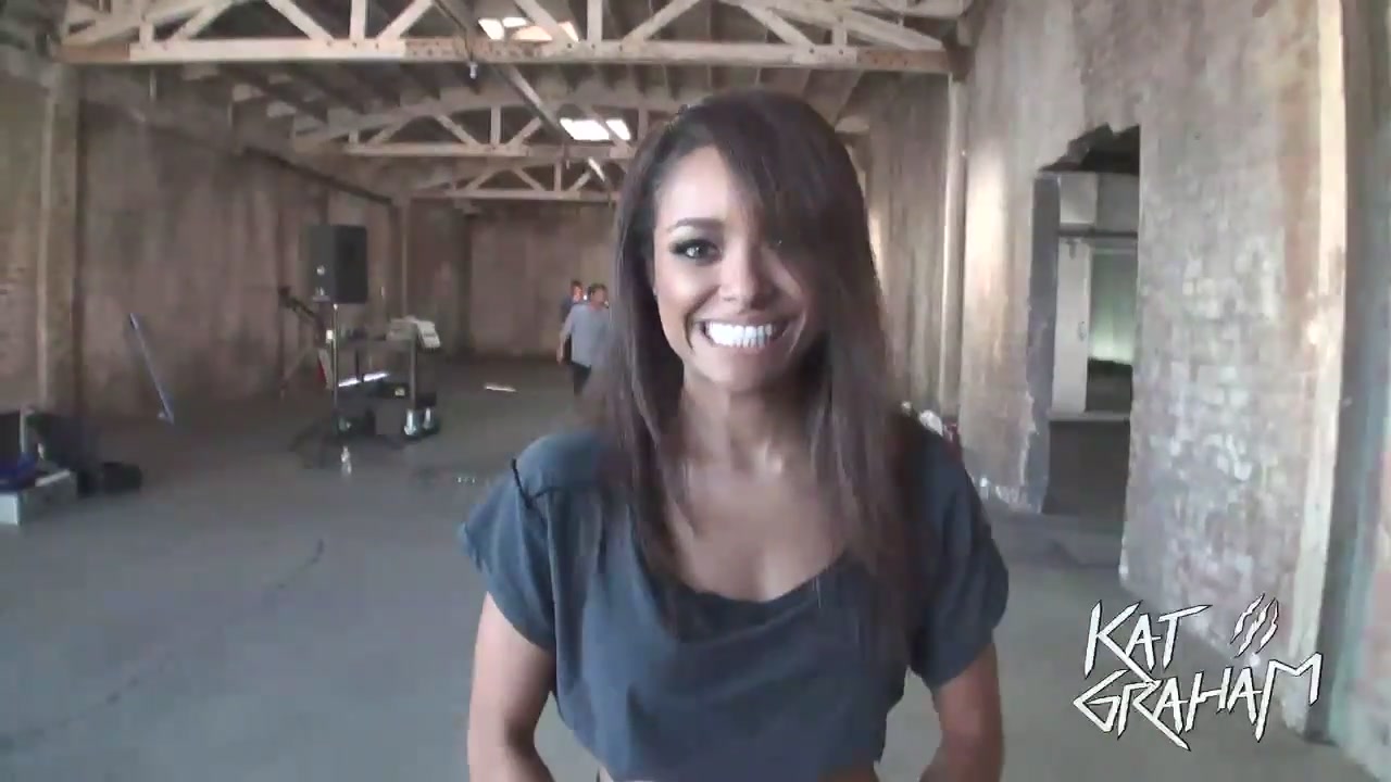 vampirediariesworld_dot_org--LoveWillNeverDoWithoutAnEscapade-BTS0146.jpg