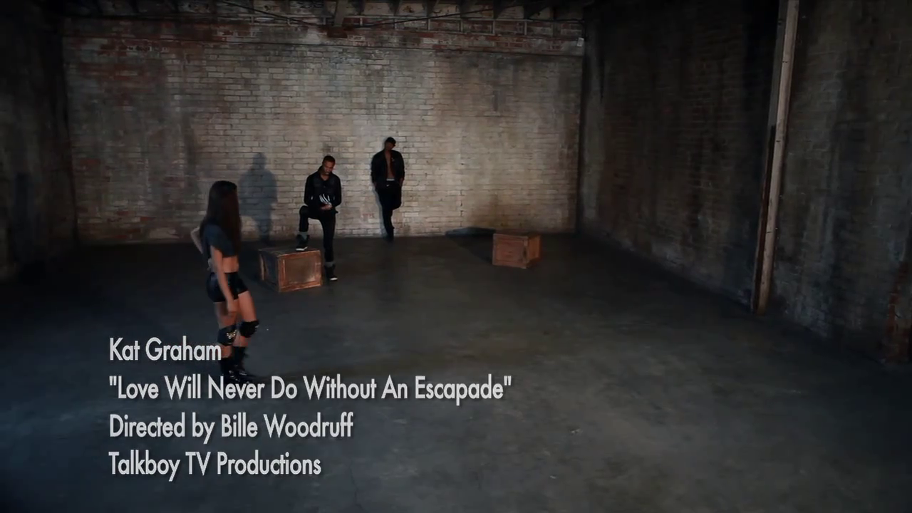 vampirediariesworld_dot_org--LoveWillNeverDoWithoutAnEscapade00013.png