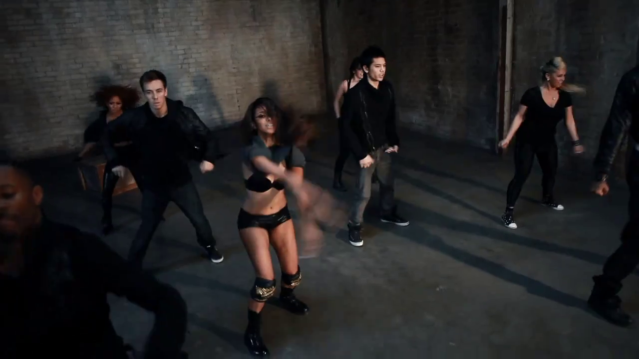 vampirediariesworld_dot_org--LoveWillNeverDoWithoutAnEscapade00148.png